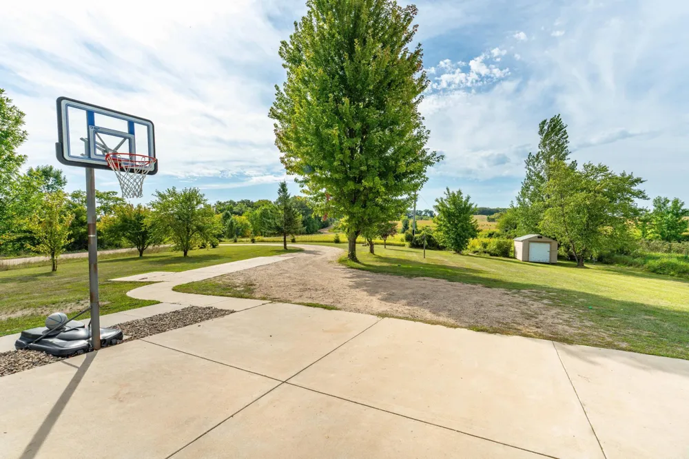 18613 Peninsula Trail Battle Lake, MN 56515