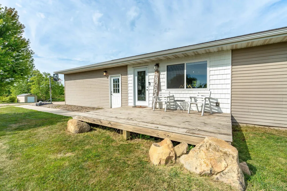 18613 Peninsula Trail Battle Lake, MN 56515