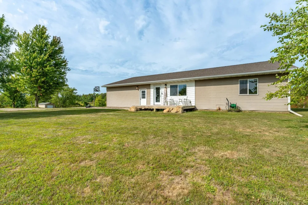 18613 Peninsula Trail Battle Lake, MN 56515