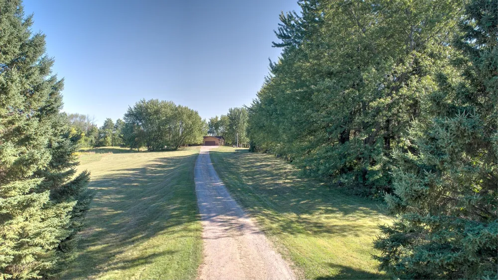 4444 297th Avenue NE Isanti, MN 55040