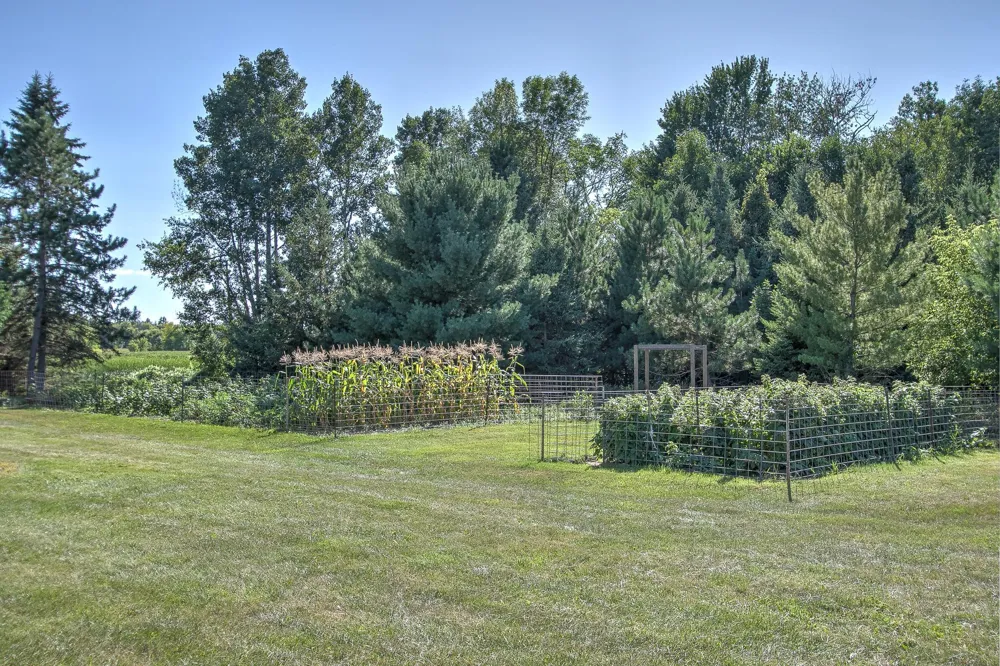 4444 297th Avenue NE Isanti, MN 55040