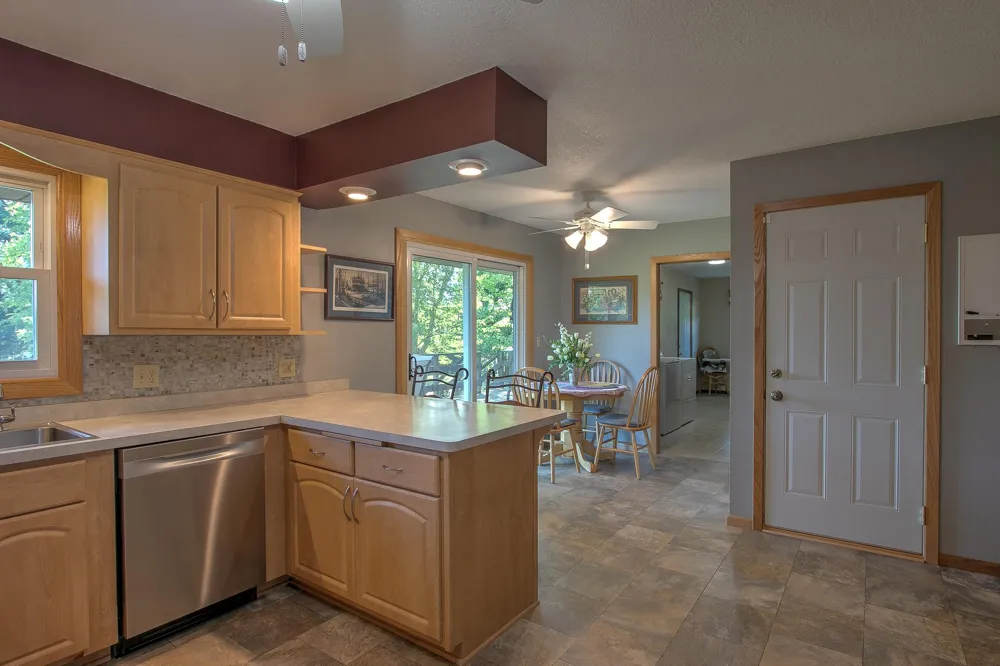 4444 297th Avenue NE Isanti, MN 55040