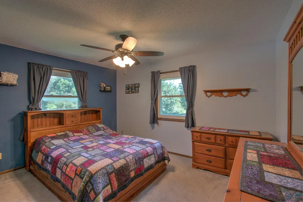 4444 297th Avenue NE Isanti, MN 55040
