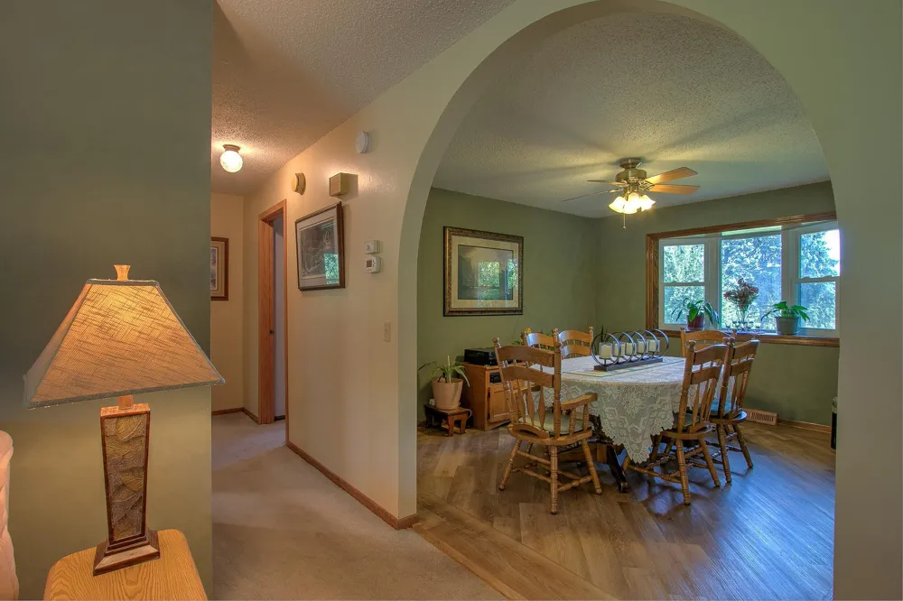 4444 297th Avenue NE Isanti, MN 55040