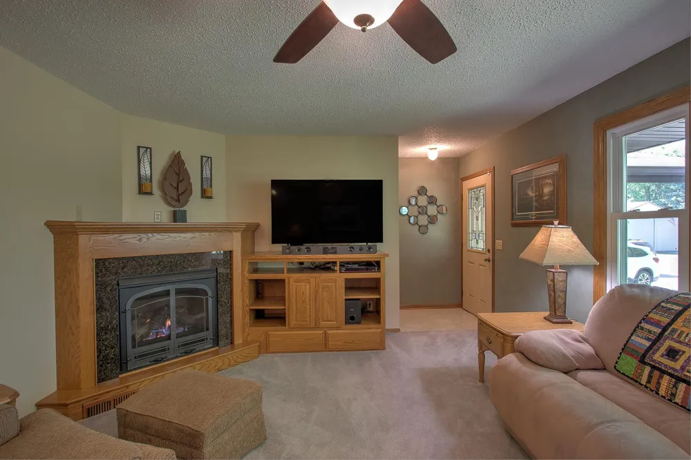 4444 297th Avenue NE Isanti, MN 55040