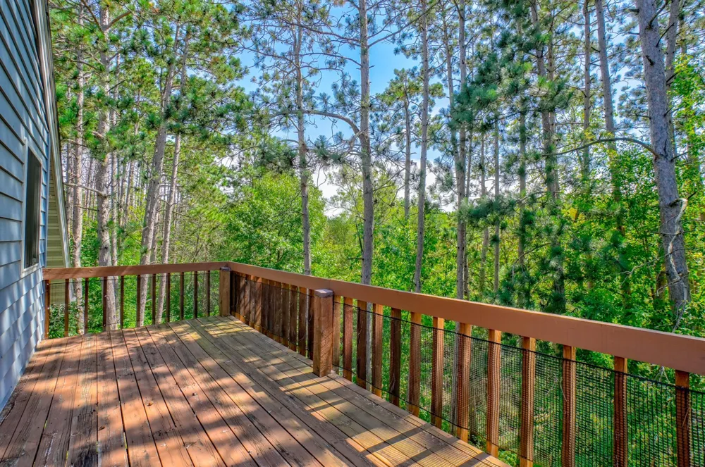 723 Glenna Drive Hudson, WI 54016
