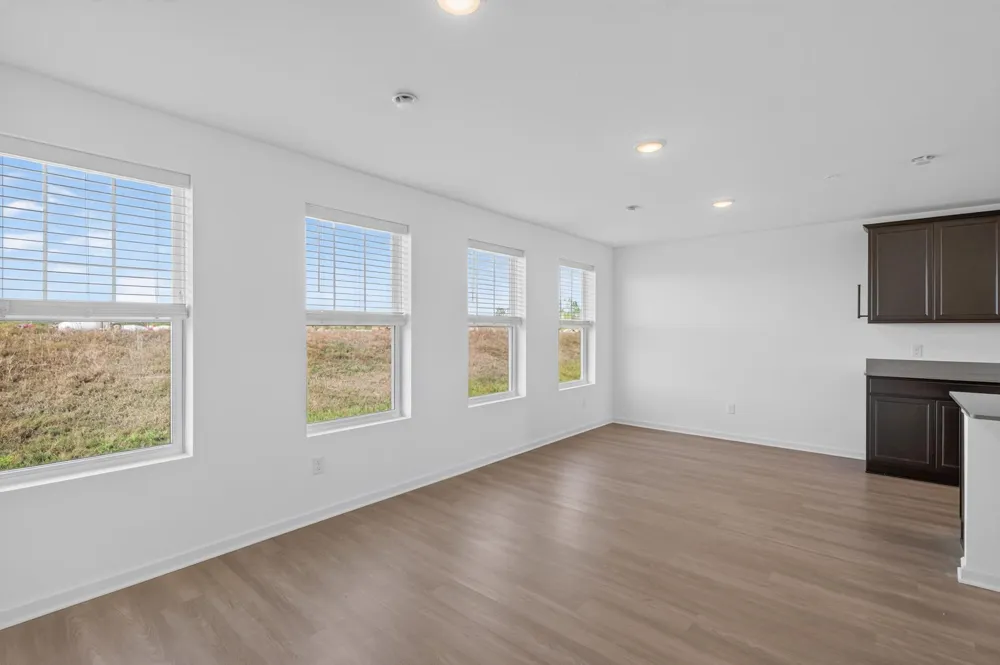5895 156th Way Apple Valley, MN 55124