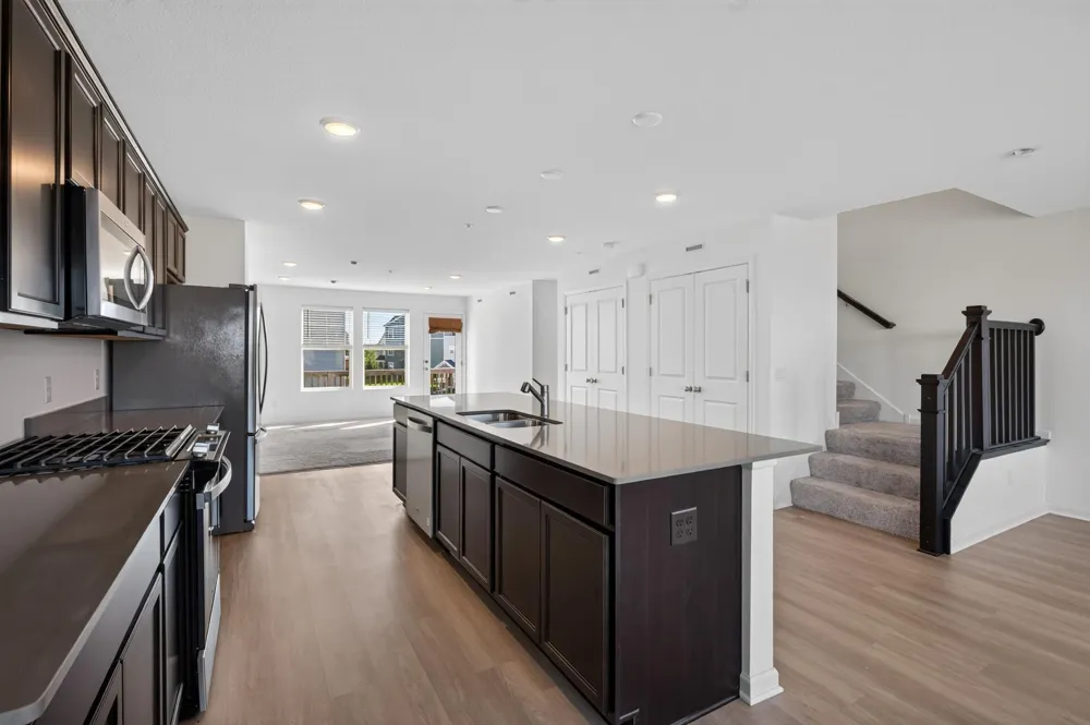 5895 156th Way Apple Valley, MN 55124