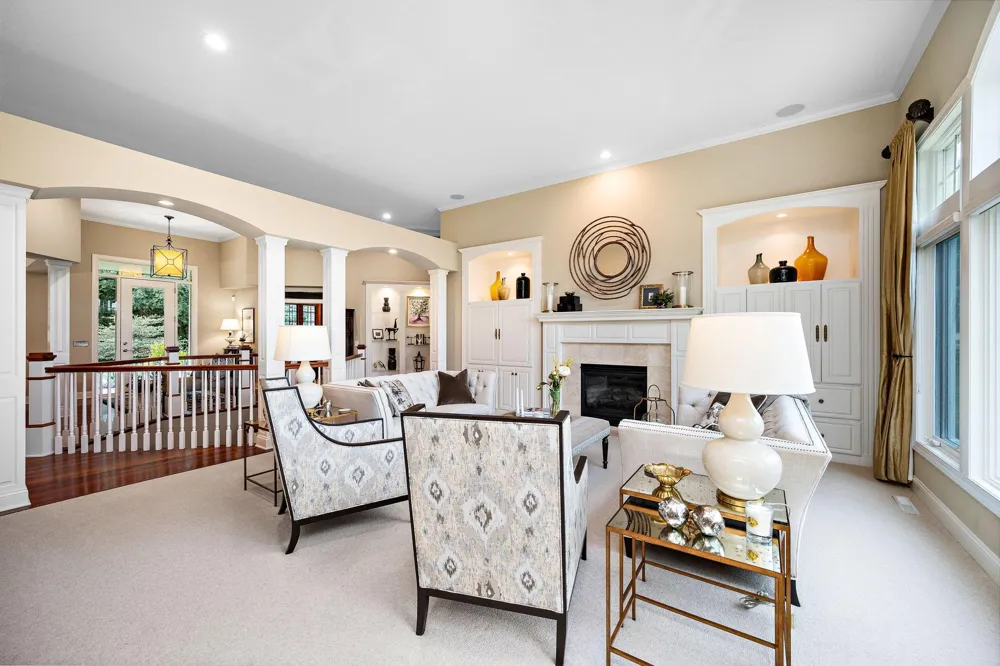 9356 Albright Court Inver Grove Heights, MN 55077