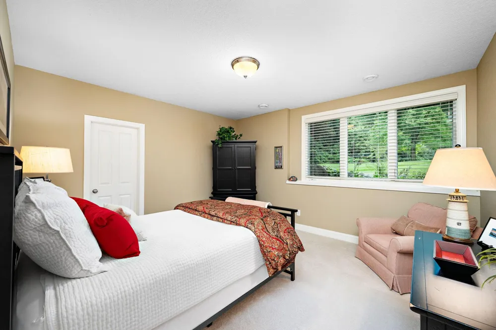 9356 Albright Court Inver Grove Heights, MN 55077