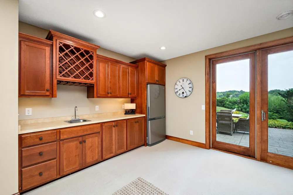 9356 Albright Court Inver Grove Heights, MN 55077