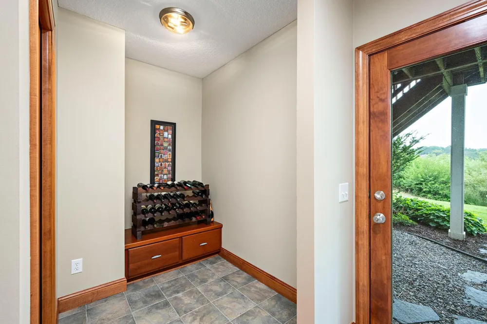 9356 Albright Court Inver Grove Heights, MN 55077