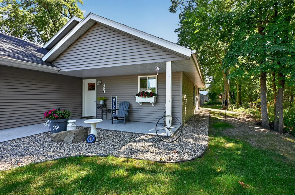 2006 Woodland Park Drive NE Alexandria, MN 56308