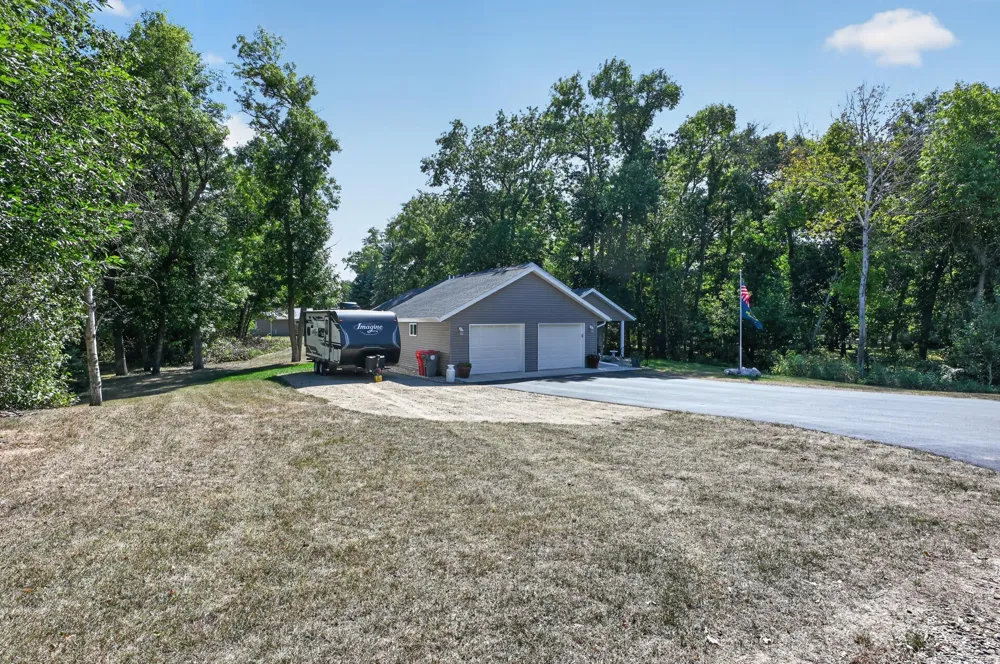 2006 Woodland Park Drive NE Alexandria, MN 56308