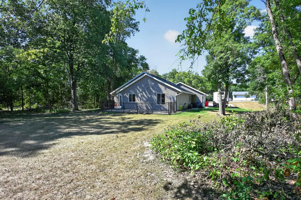 2006 Woodland Park Drive NE Alexandria, MN 56308