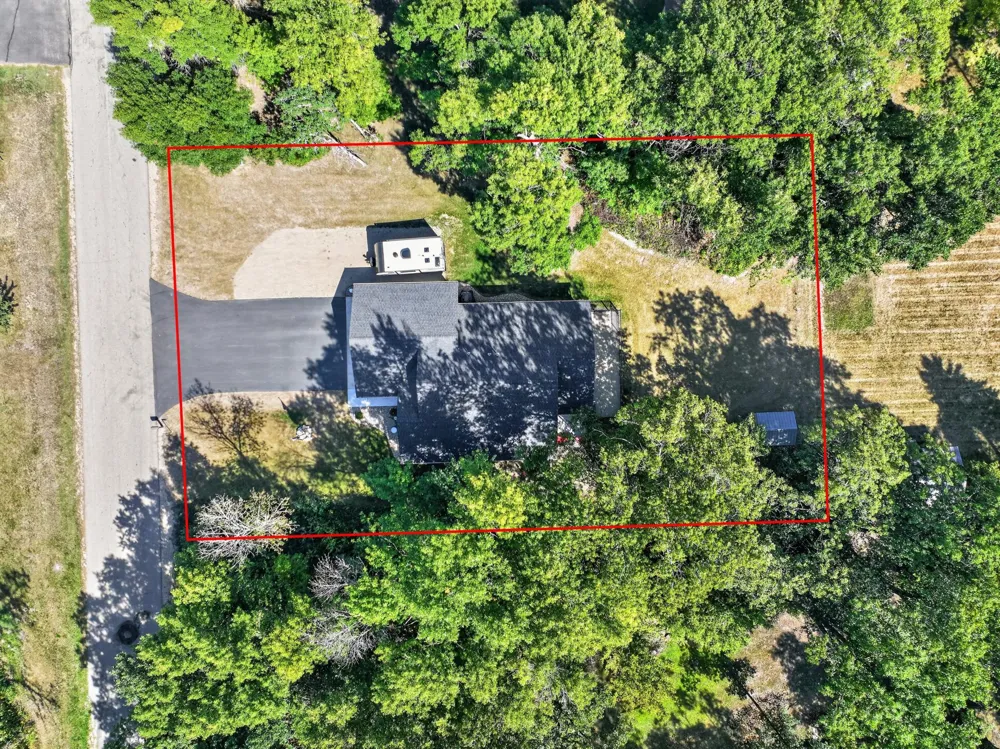 2006 Woodland Park Drive NE Alexandria, MN 56308