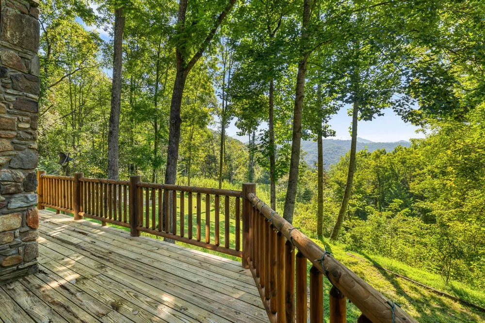 Catnip Road Cullowhee, NC 28723