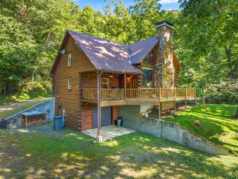 Catnip Road Cullowhee, NC 28723