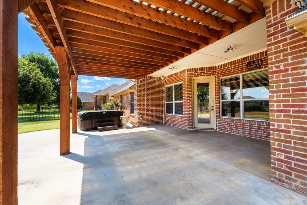 3224 Ferry Boat Lane Granbury, TX 76049