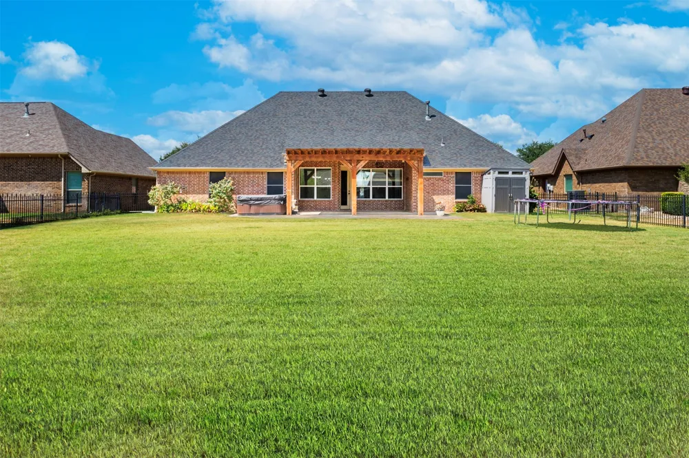 3224 Ferry Boat Lane Granbury, TX 76049