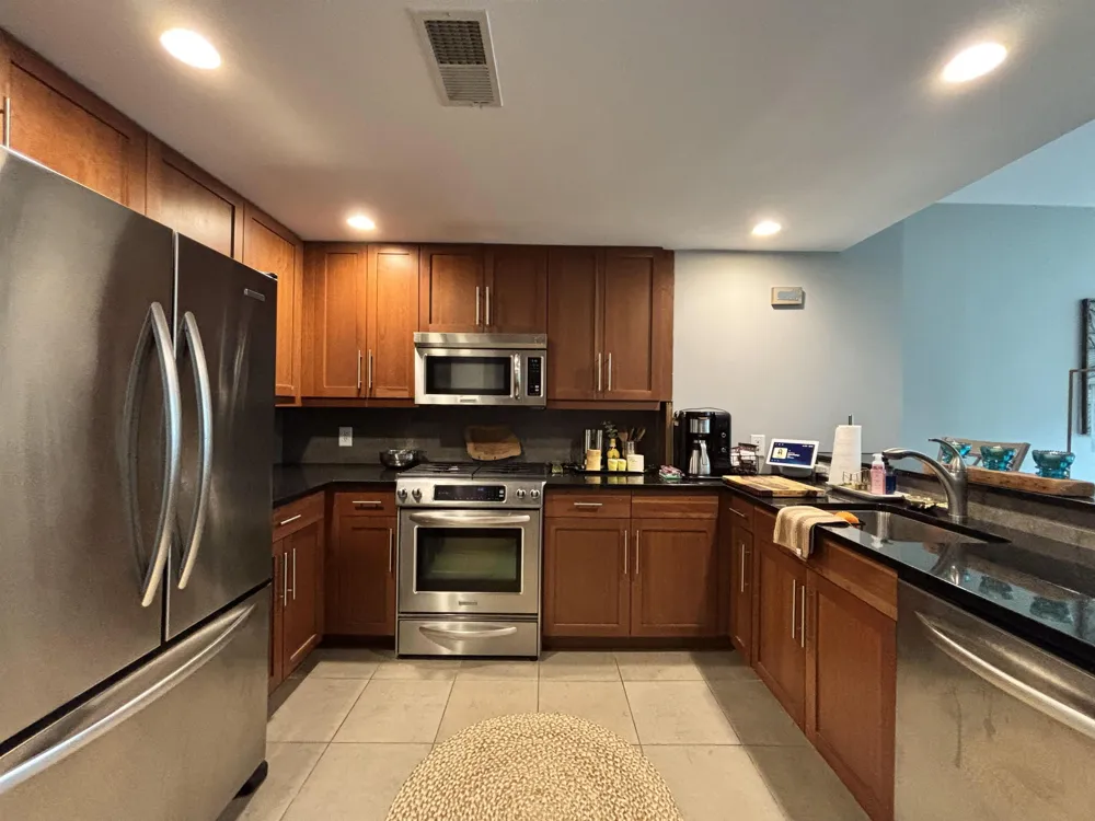 800 JACKSON ST Hoboken, NJ 07030