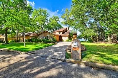 3335 Torrey Pines Drive Montgomery, TX 77356
