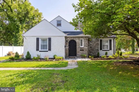 522 CEDAR AVENUE