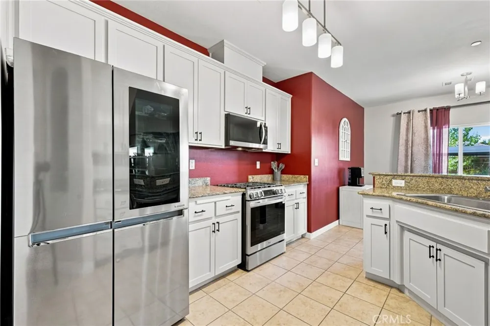 10826 Avenida Frasca Drive Bakersfield, CA 93311