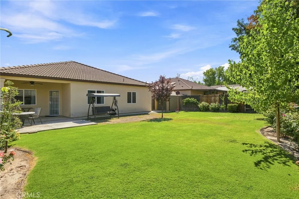 10826 Avenida Frasca Drive Bakersfield, CA 93311