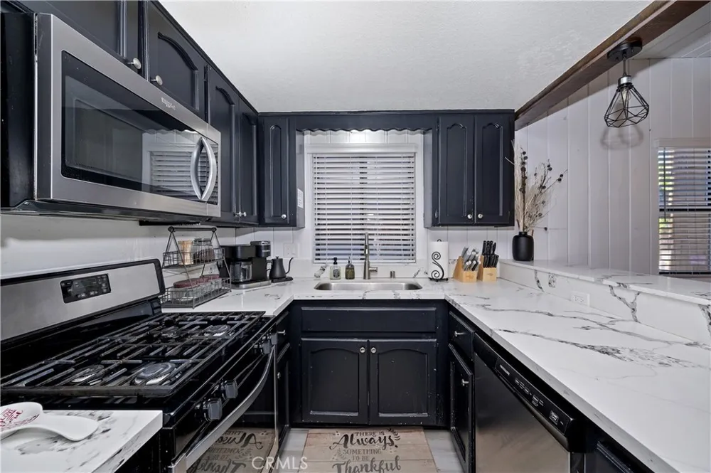 41730 Brownie Big Bear Lake, CA 92315