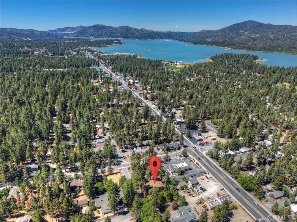 41730 Brownie Big Bear Lake, CA 92315
