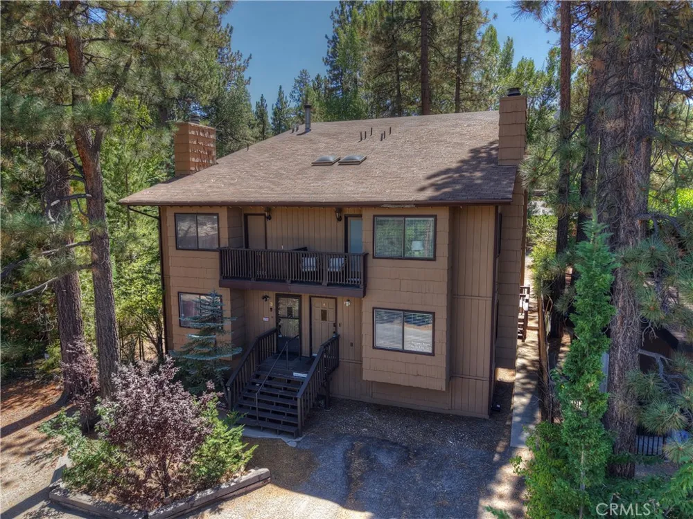 41730 Brownie Big Bear Lake, CA 92315