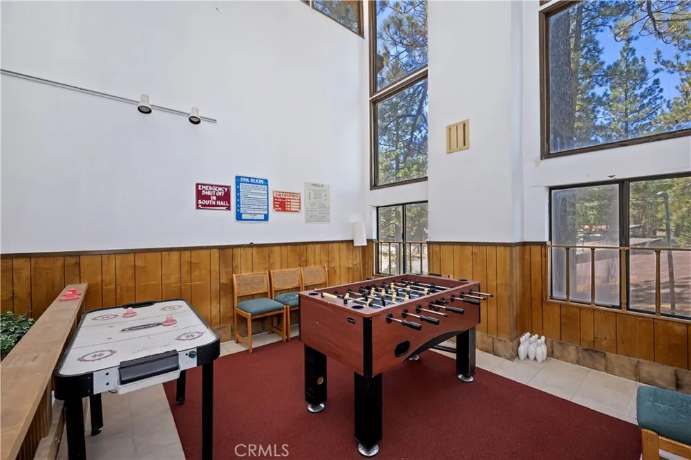 41730 Brownie Big Bear Lake, CA 92315