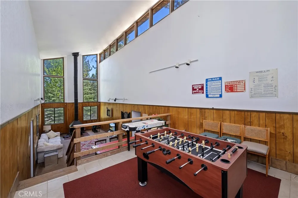 41730 Brownie Big Bear Lake, CA 92315