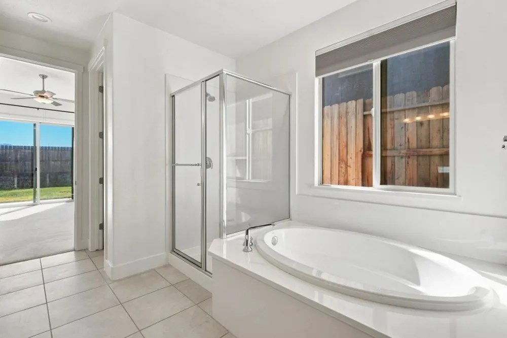 1261 Azalea Drive Hollister, CA 95023
