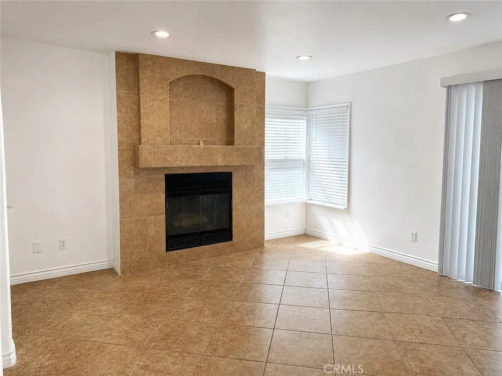 28594 Moon Shadow Menifee, CA 92584