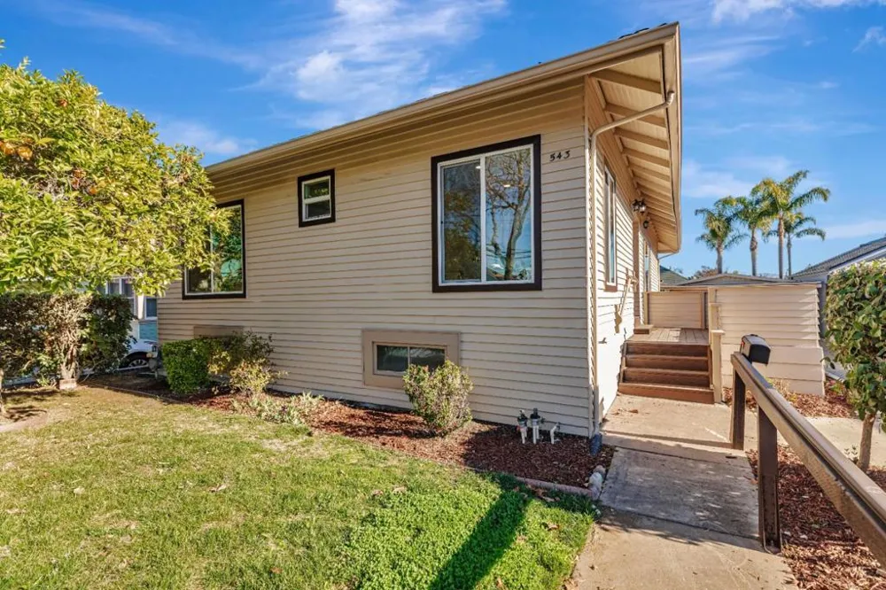 543 Monroe Street Santa Clara, CA 95050