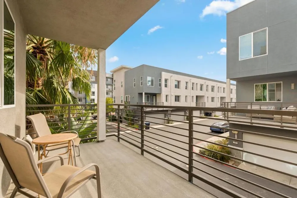 157 Steely Irvine, CA 92614
