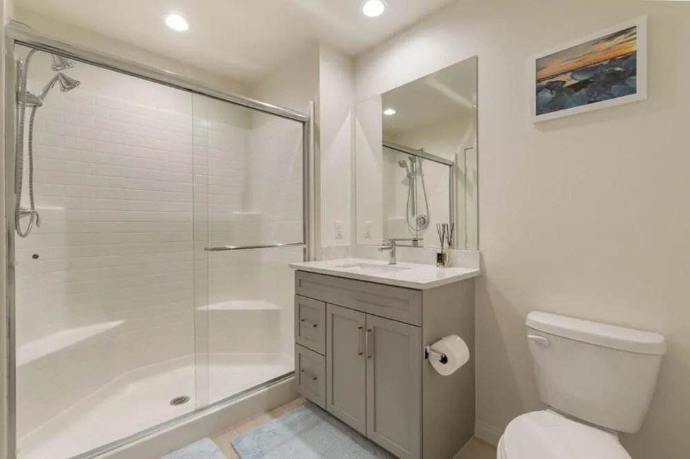 157 Steely Irvine, CA 92614