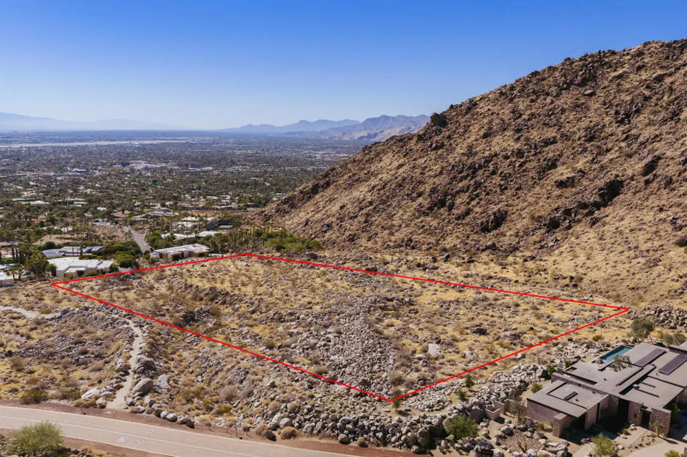 W Cielo Dr Palm Springs, CA 92262