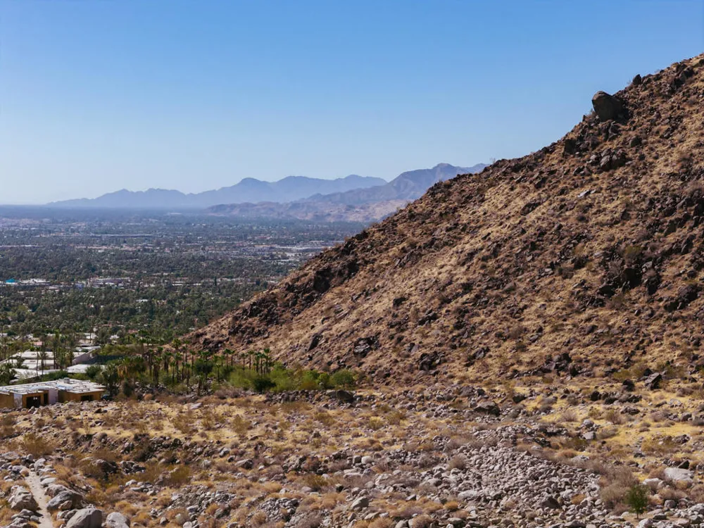 W Cielo Dr Palm Springs, CA 92262