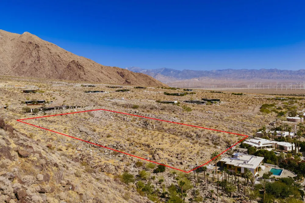W Cielo Dr Palm Springs, CA 92262