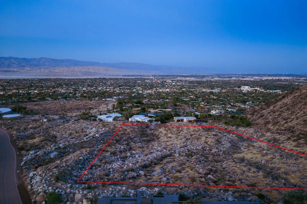 W Cielo Dr Palm Springs, CA 92262