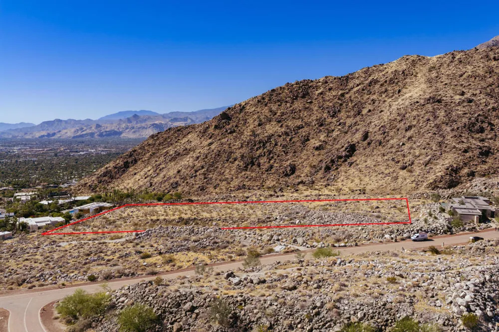 W Cielo Dr Palm Springs, CA 92262