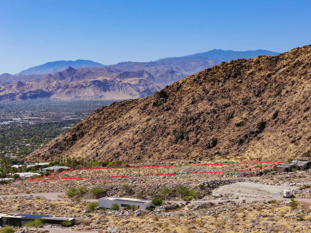 W Cielo Dr Palm Springs, CA 92262