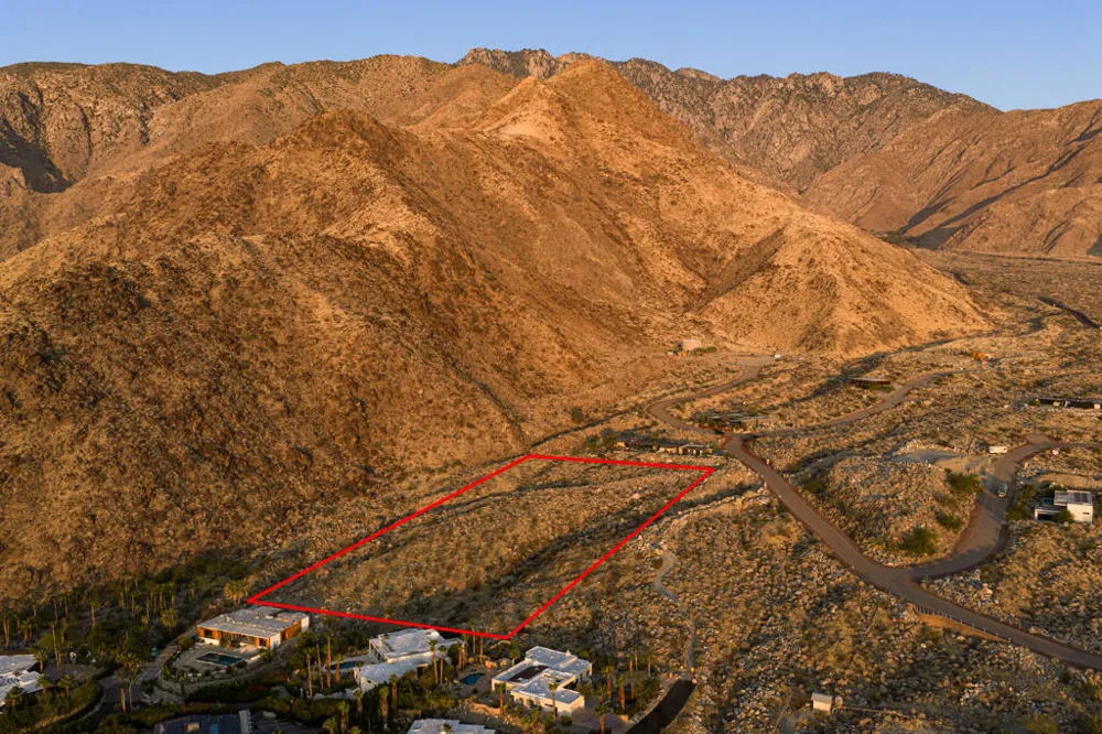 W Cielo Dr Palm Springs, CA 92262