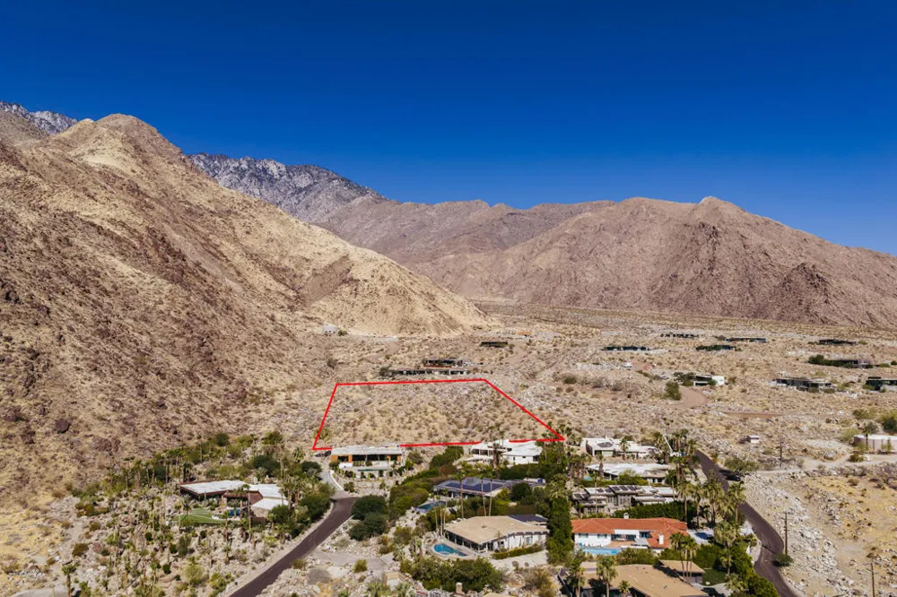 W Cielo Dr Palm Springs, CA 92262