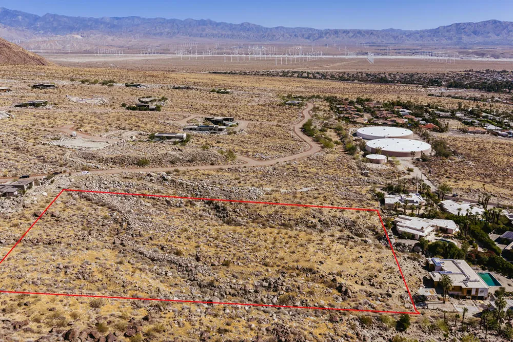 W Cielo Dr Palm Springs, CA 92262