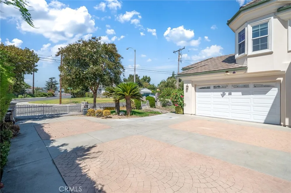 6308 Encinita Temple City, CA 91780