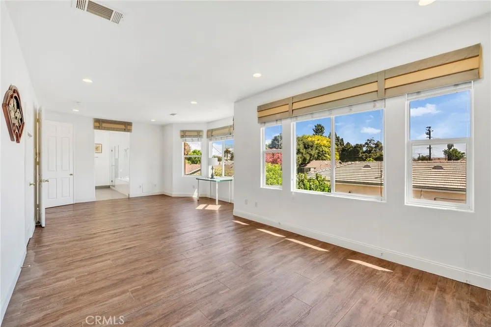 6308 Encinita Temple City, CA 91780